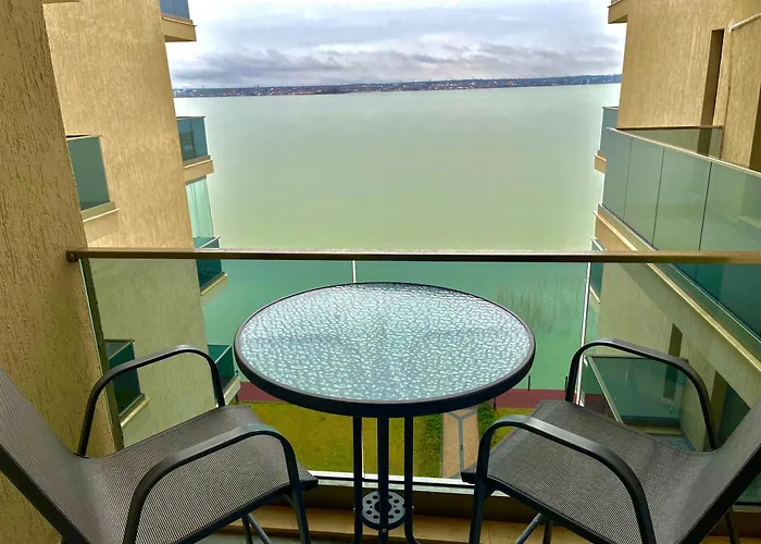 Solid Residence Sea View
