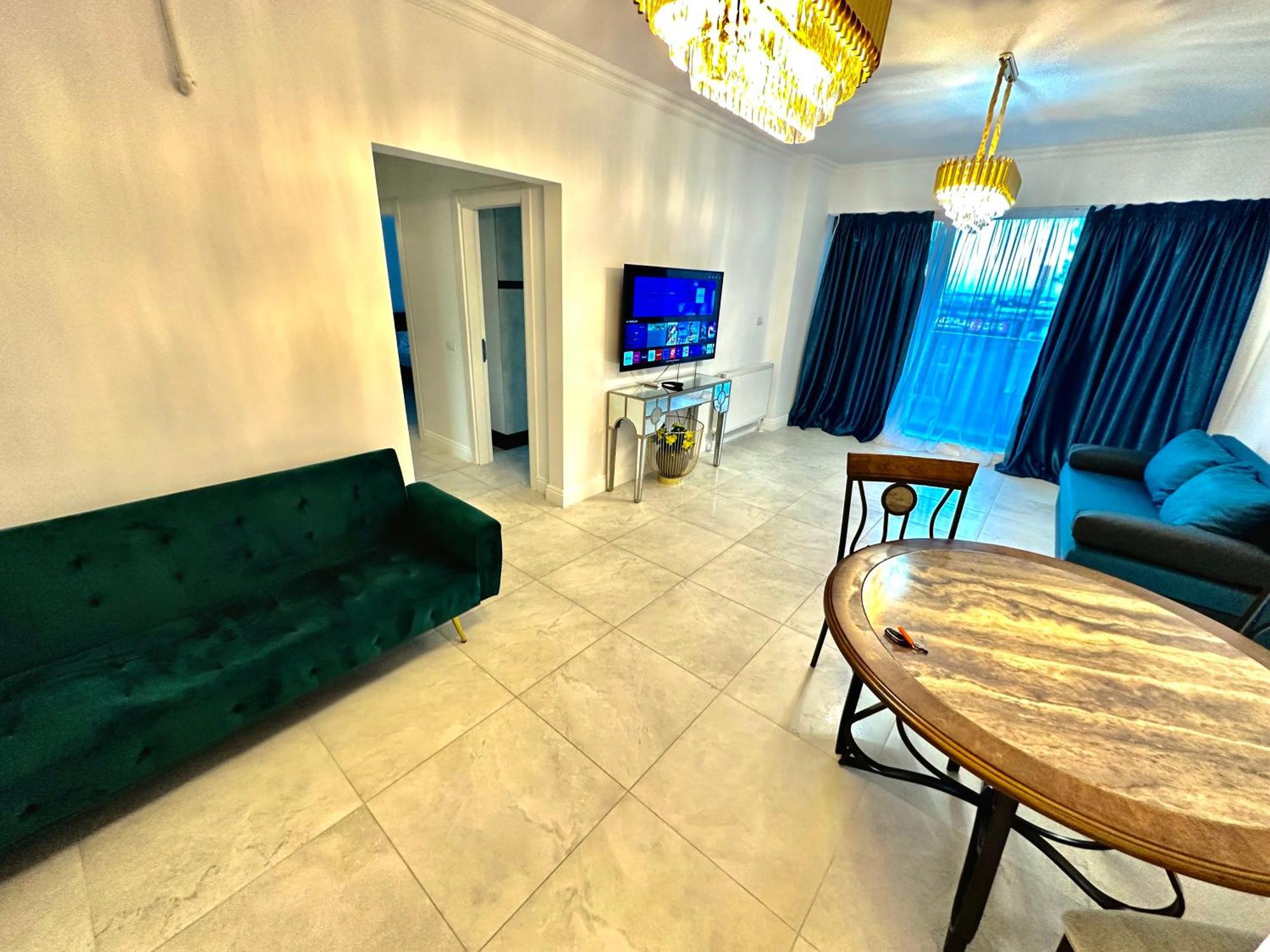 Solid Sea View Mamaia